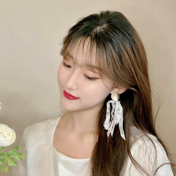 💕LAST ONE Floral Ribbon Metal Stud - Picture 6 of 9